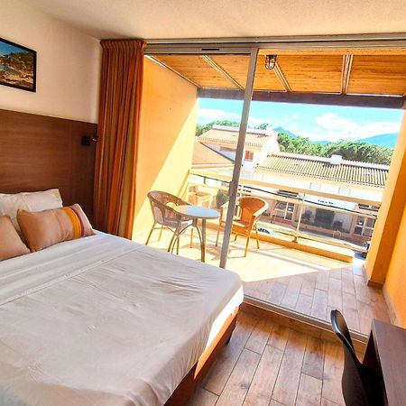 Hotel Le Maritime อาร์เจเลส-ซัวร์-แมร์ ภายนอก รูปภาพ
