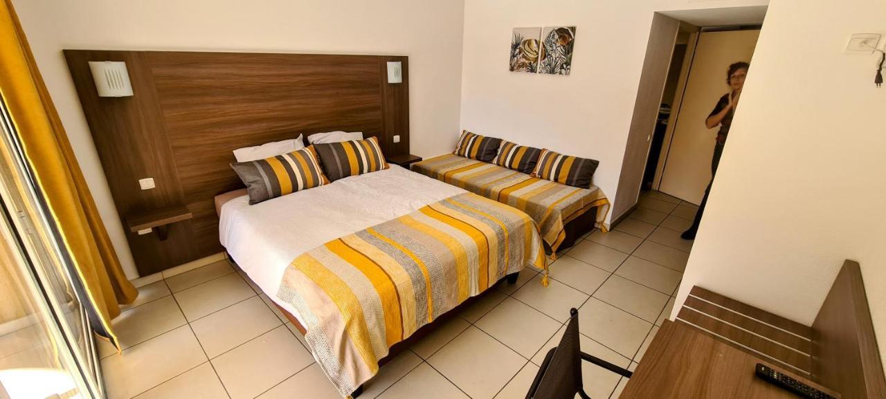 Hotel Le Maritime อาร์เจเลส-ซัวร์-แมร์ ภายนอก รูปภาพ